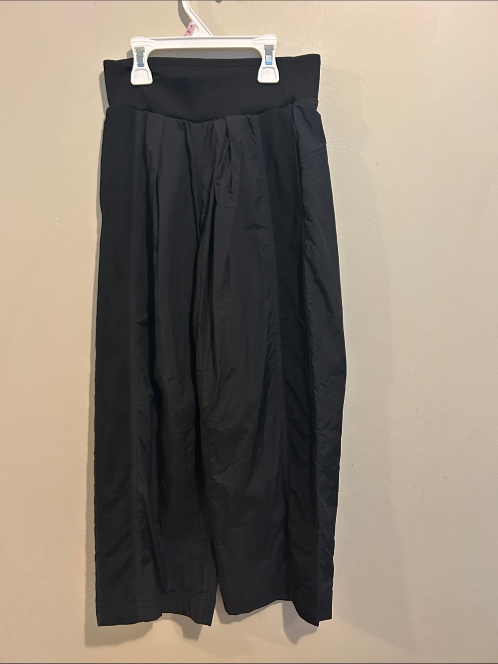 High-Waist active Black Wide Leg Pants